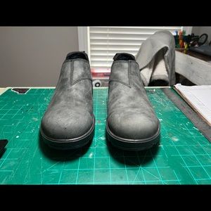 Rustic black Blundstone Boots